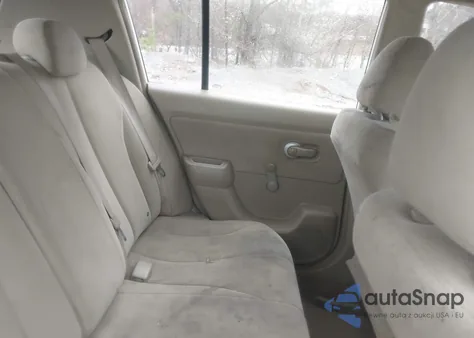 2009 Nissan Versa 1.8S z USA, uszkodzony, nr VIN 3N1BC13E59L364446